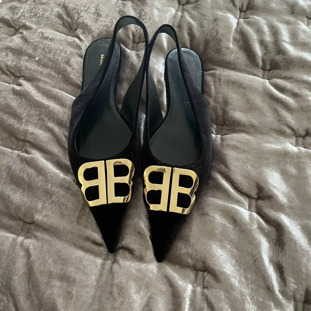 Balenciaga black suede BB point toe flat 38. NEW!
